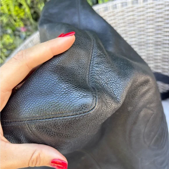 Authentic CHANEL SUPERMODEL black caviar leather large tote bag - Picture 11 of 16